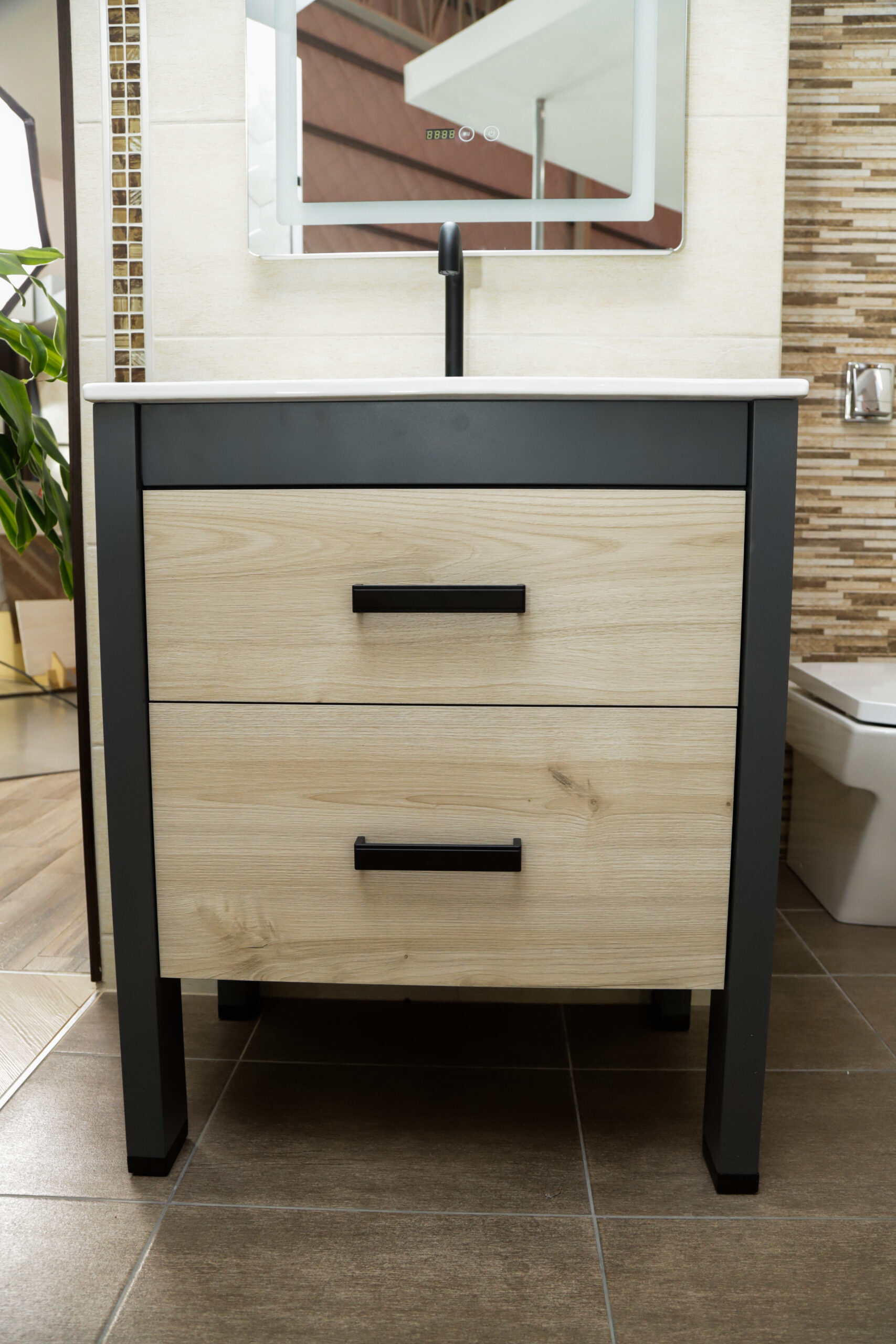 Vanitory De Pie Campi Black Mesada 3 Agujeros 70 Cm