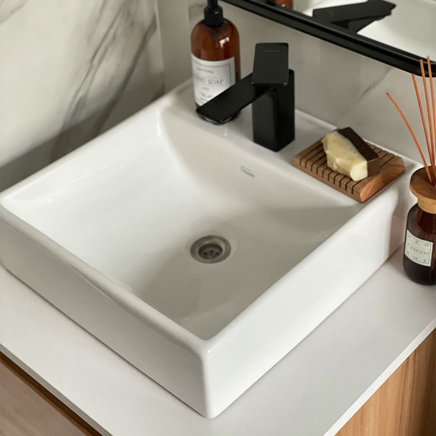 Bacha De Apoyar Ferrum Tori Cuadrada Blanca L325K-B