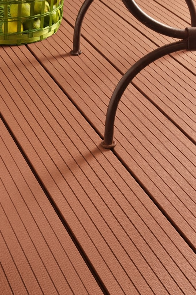 DECK DE PVC PARA INTERIOR EXTERIOR Y PISCINA