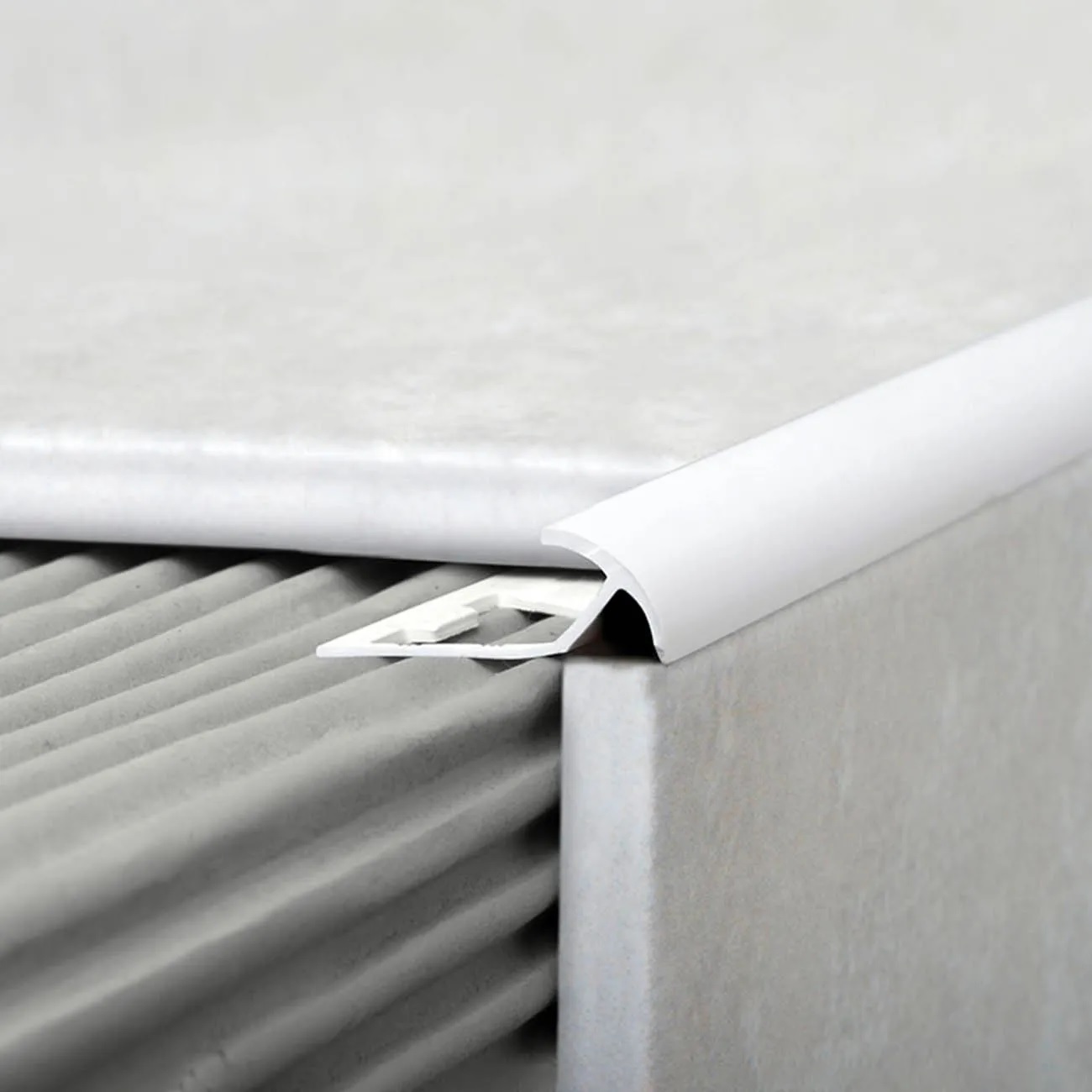 Guardacanto Arco Atrim PVC Blanco 9mm – 226