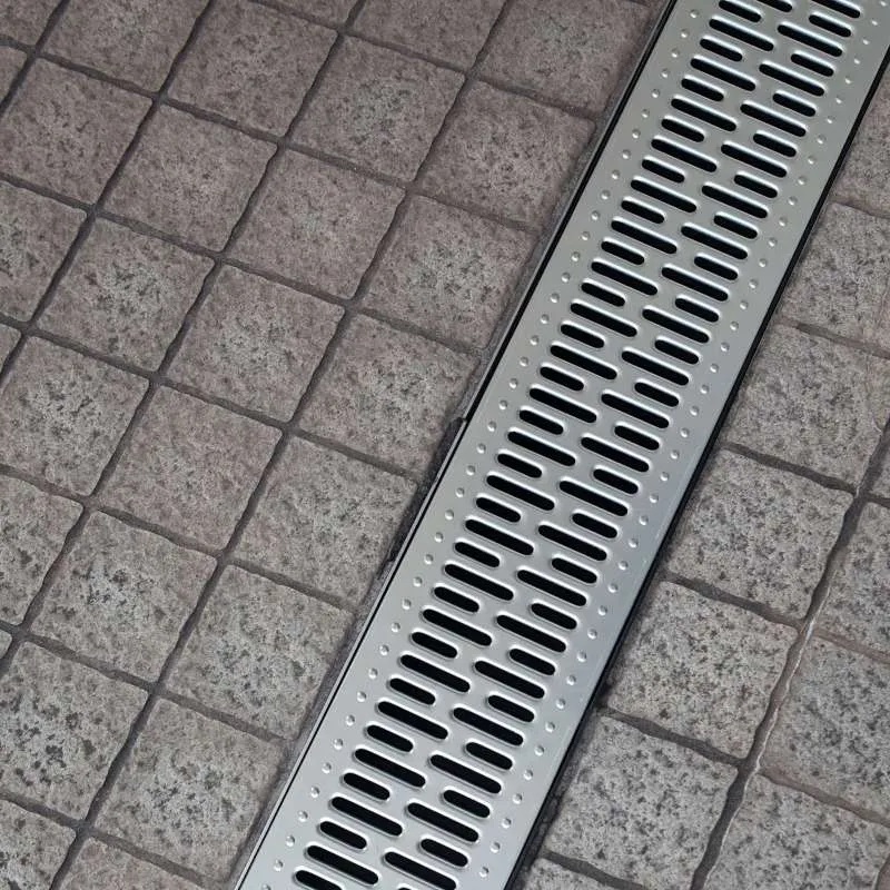 Desagüe Lineal De Acero Para Exterior Atrim Infinity Enduro Galvanizado 100 cm DIEAG1000